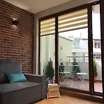 Bright, Comfortable And Cozy Burgas City