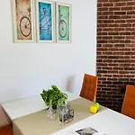 Bright, Comfortable And Cozy * Burgas