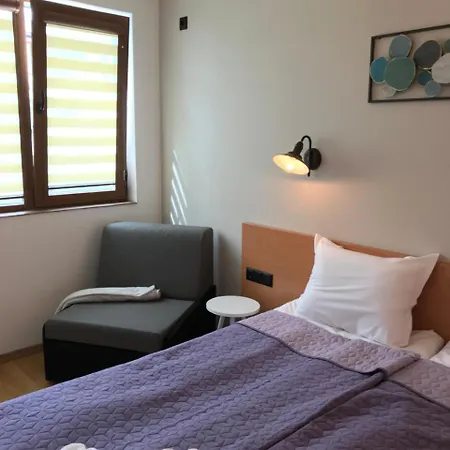 Апартамент Bright, Comfortable And Cozy