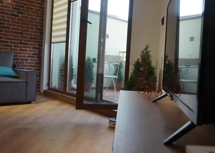 Bright, Comfortable And Cozy Apartment *