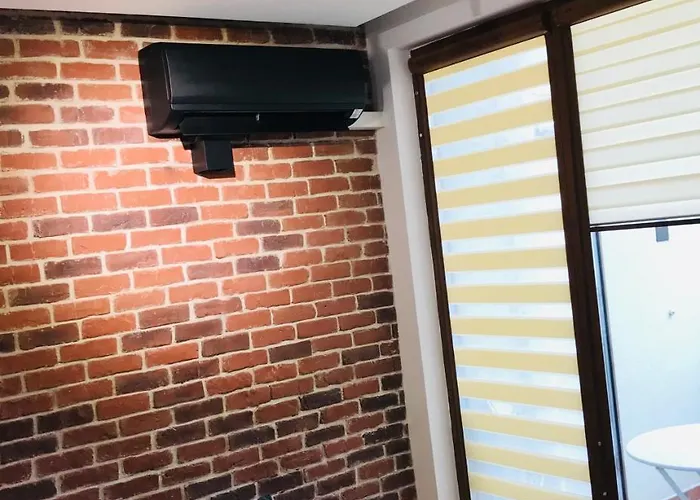 Bright, Comfortable And Cozy Apartment *