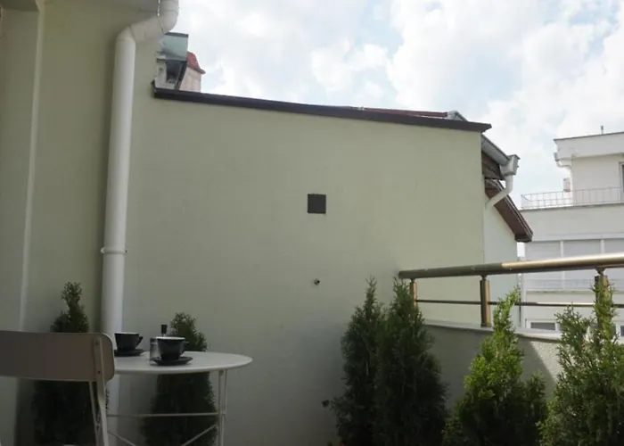 Bright, Comfortable And Cozy アパート